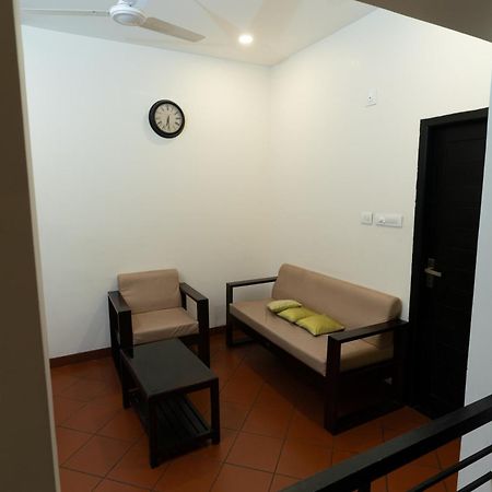 Beyond Pines Vagamon Bed & Breakfast Exterior photo