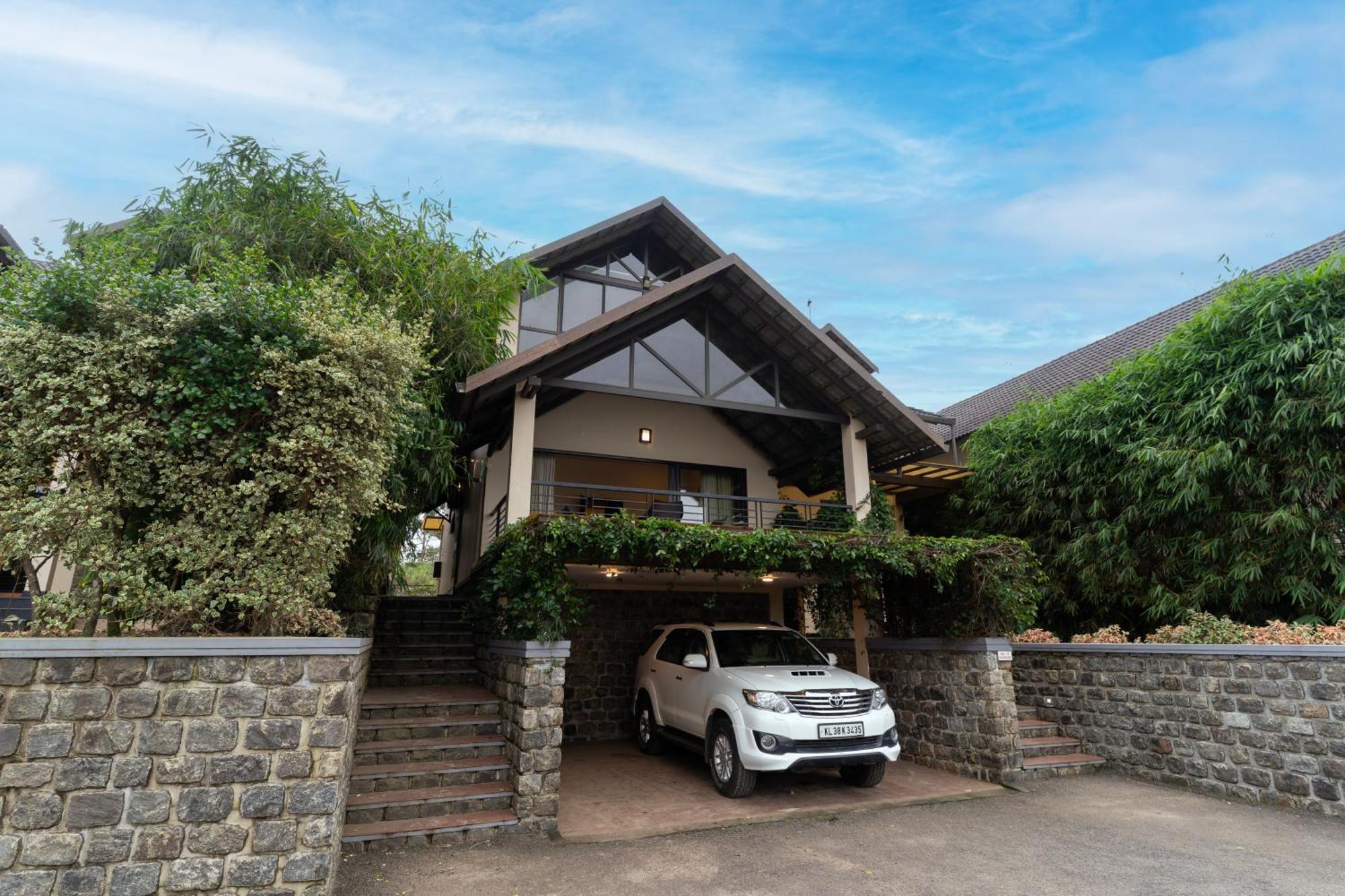 Beyond Pines Vagamon Bed & Breakfast Exterior photo